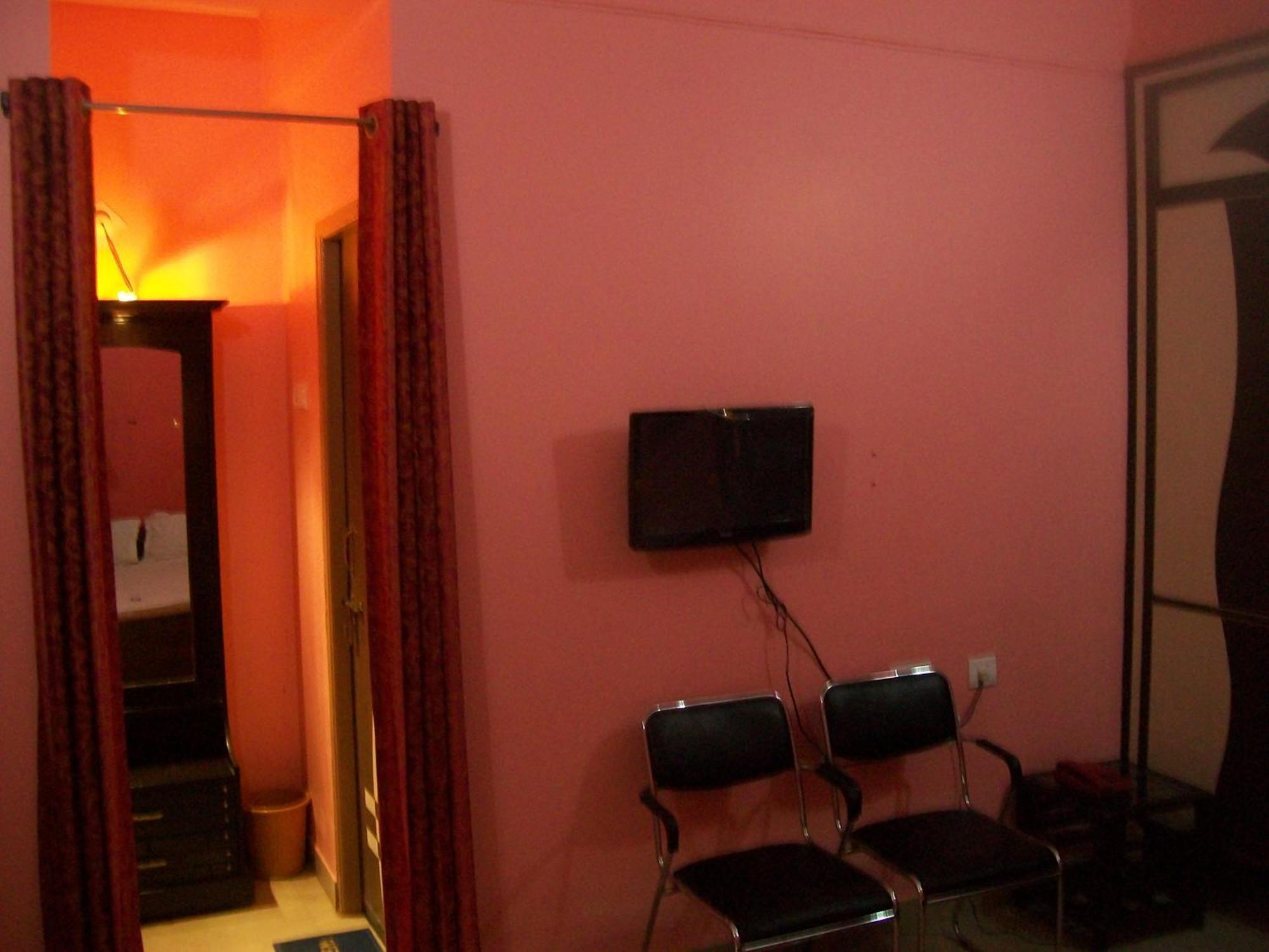 Hotel Viraat Inn Gaya Exterior photo