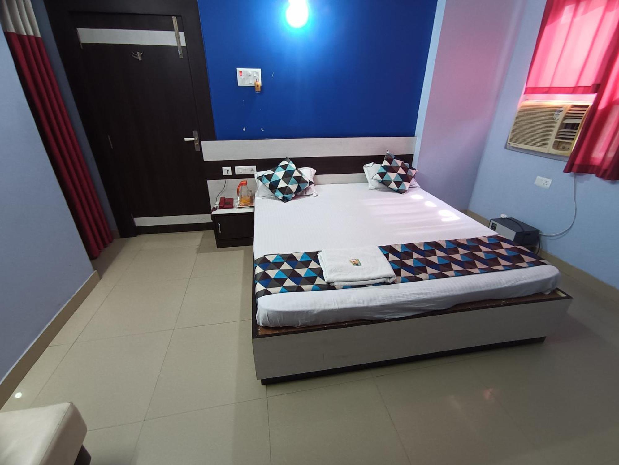 Hotel Viraat Inn Gaya Exterior photo