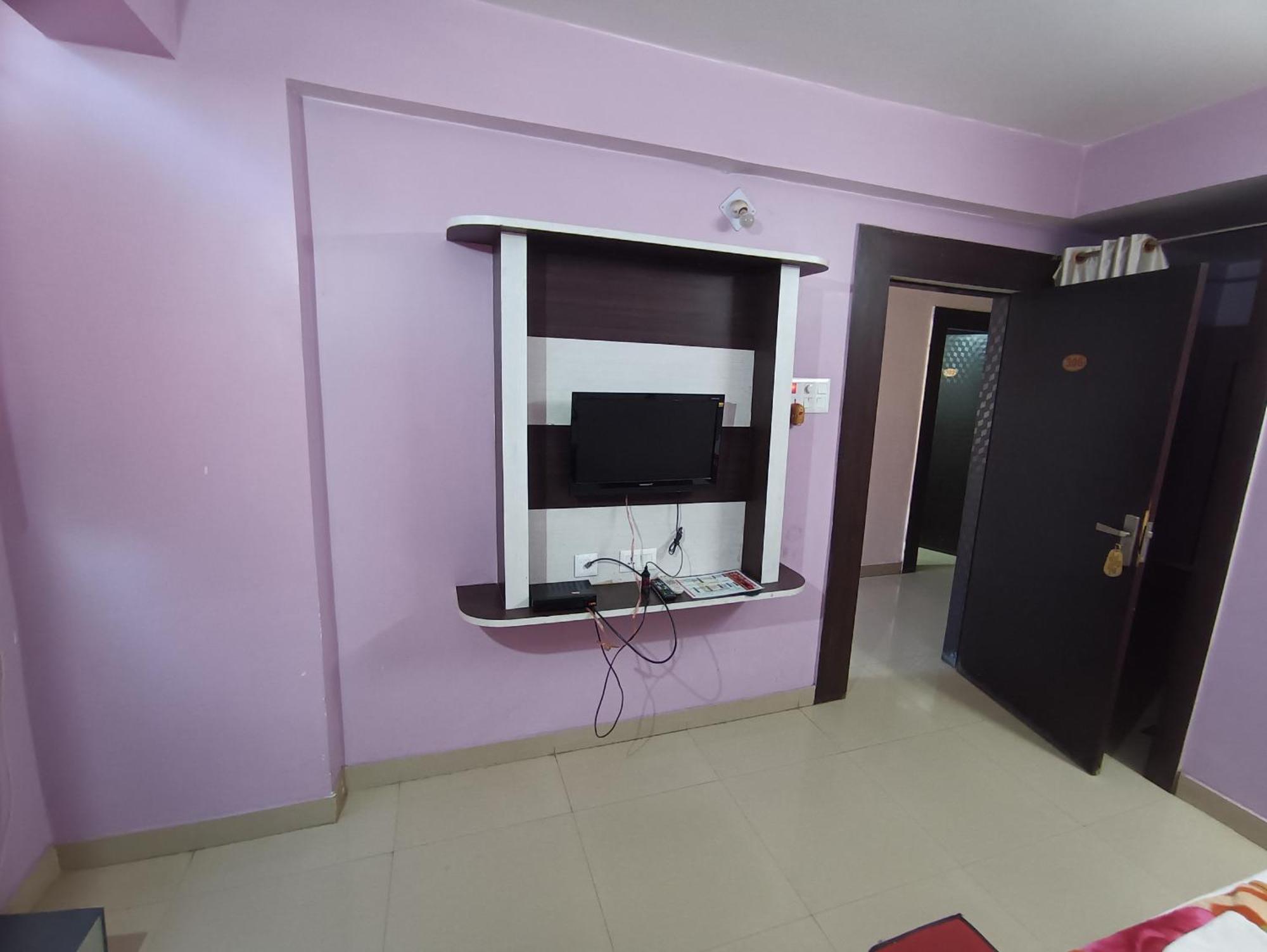Hotel Viraat Inn Gaya Exterior photo