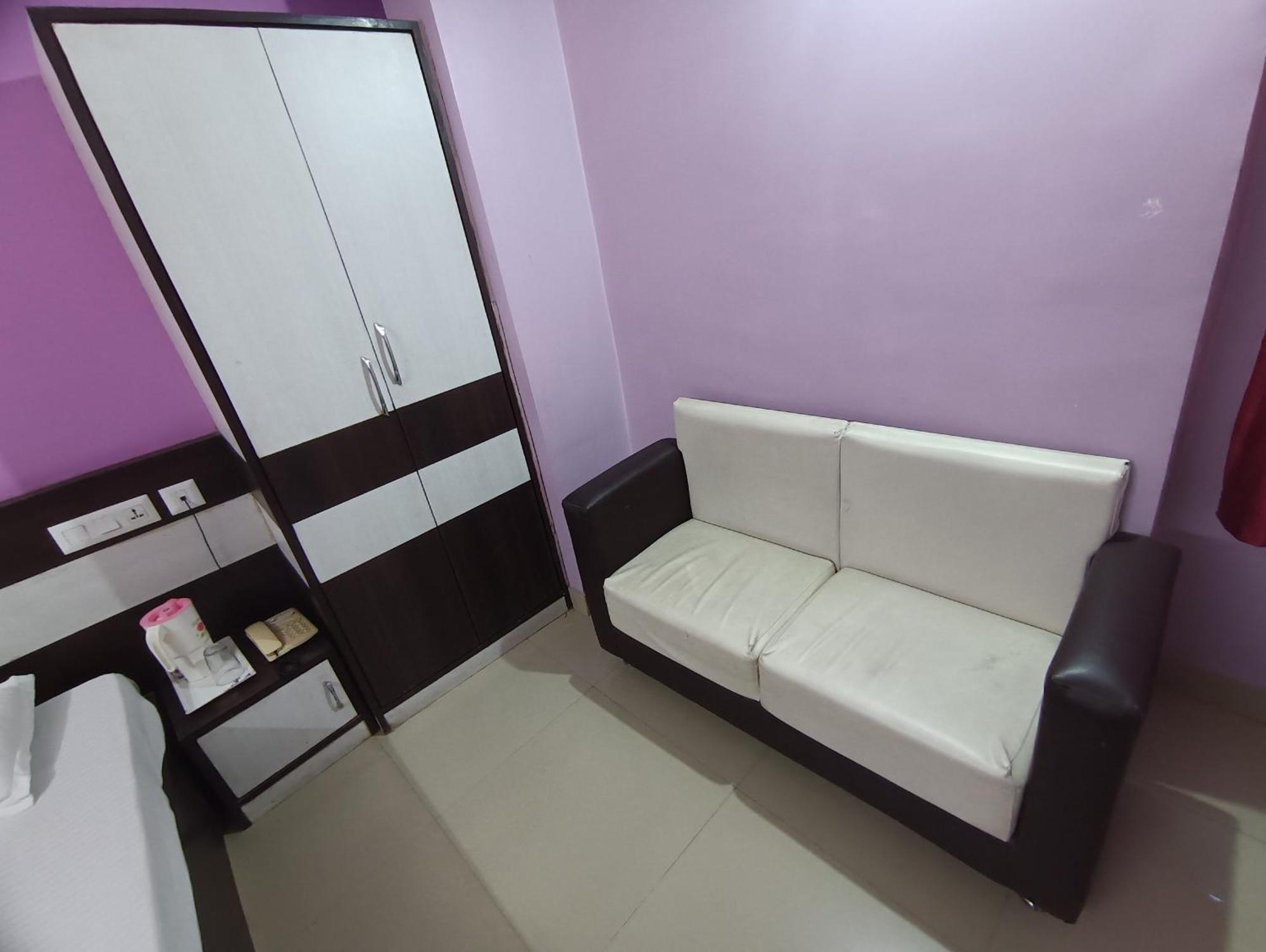 Hotel Viraat Inn Gaya Exterior photo