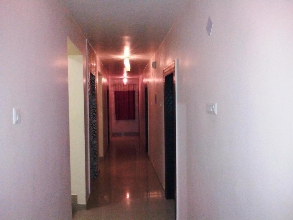 Hotel Viraat Inn Gaya Exterior photo